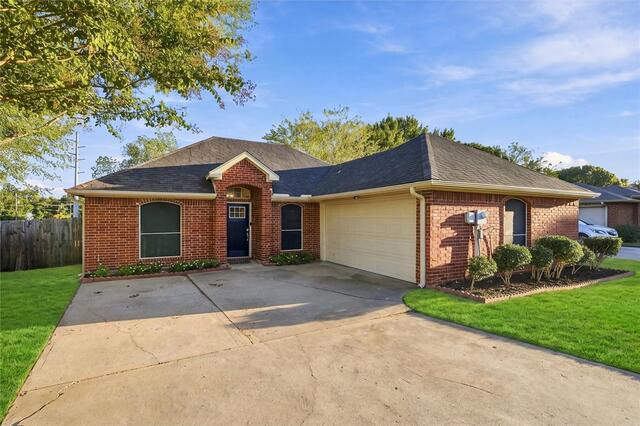 1968 Hobart, Lane Lewisville, TX photo 2