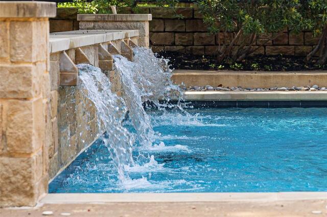1400 Fountain Grass, Court Westlake, TX photo 38