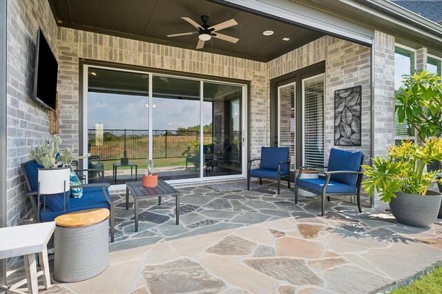 1737 Clem Castle, Drive Carrollton, TX photo 4