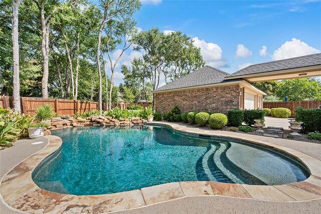1607 Forest Bend, Lane Keller, TX photo 31