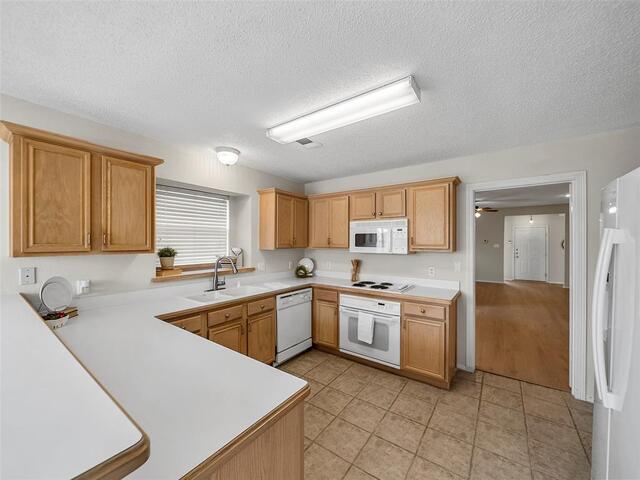 1108 Creekstone, Drive Carrollton, TX photo 10