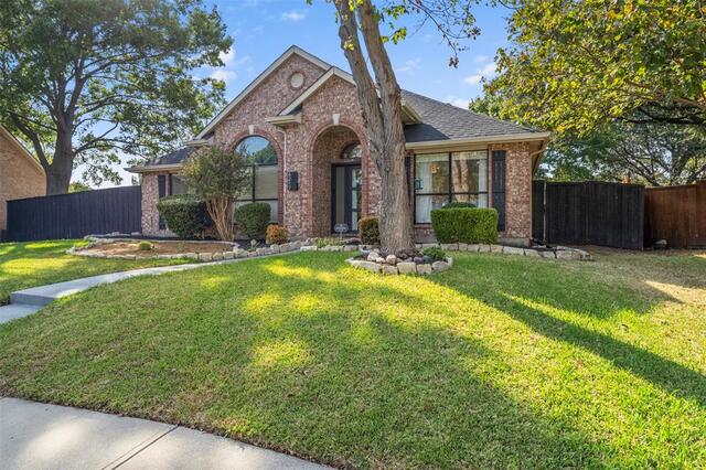6217 Decatur, Court Frisco, TX photo 2