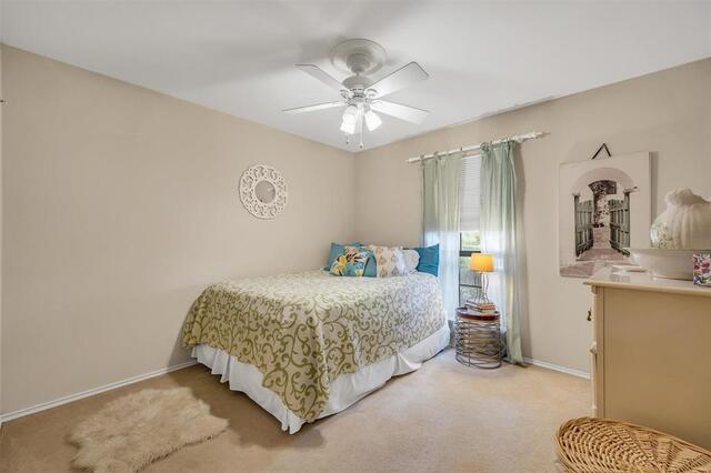 1121 Derbyshire, Place Carrollton, TX photo 30