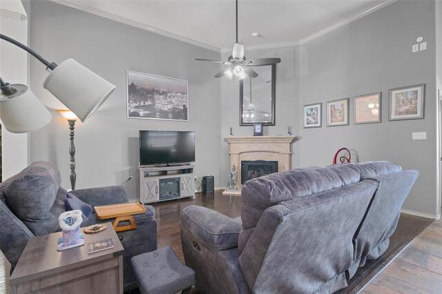 5813 Longmont, Drive Denton, TX photo 9