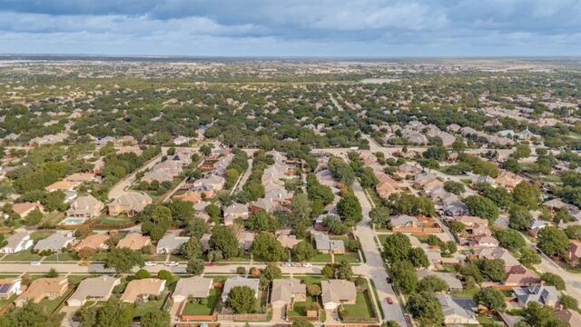 487 Clear Creek, Lane Coppell, TX photo 27