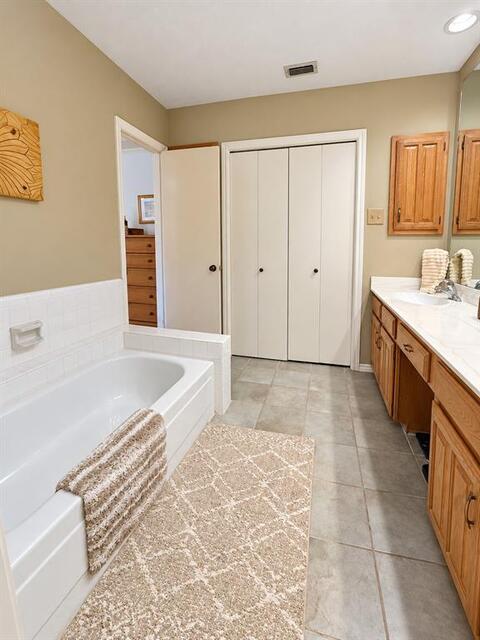 929 Reno, Street Lewisville, TX photo 10