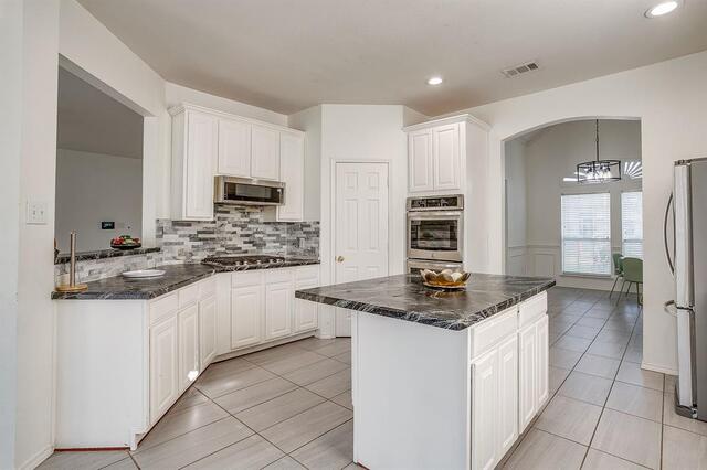 1517 Dimmit, Drive Carrollton, TX photo 13