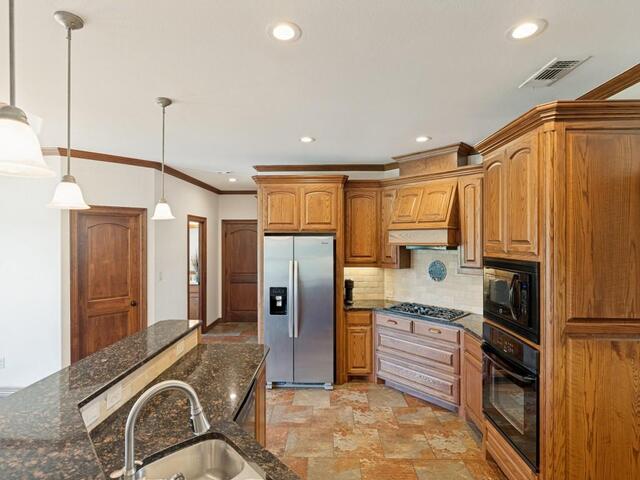 2860 Forest, Drive Celina, TX photo 9