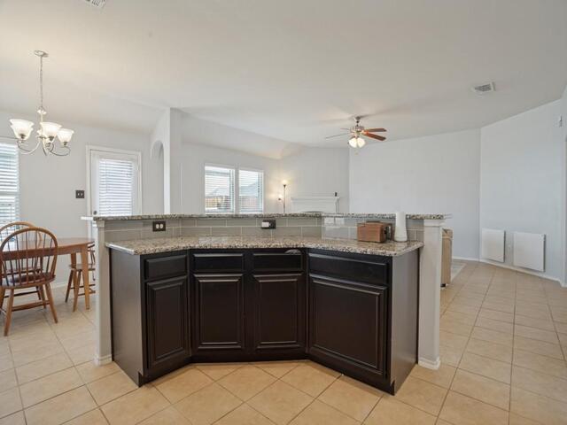 15012 Frisco Ranch Drive, Little Elm, TX photo 9