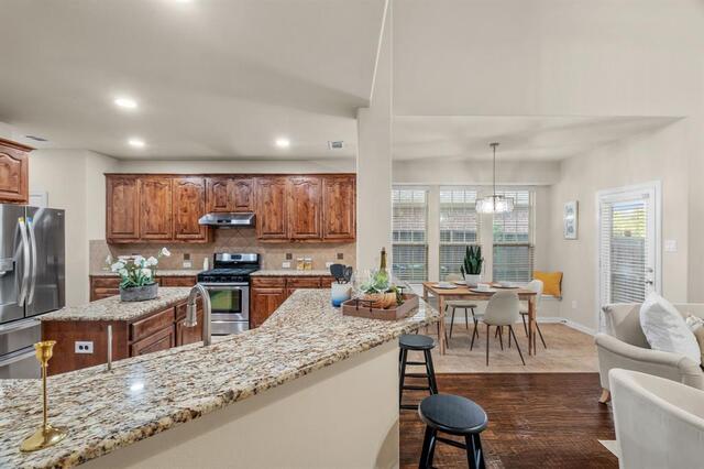 2800 Cole Castle, Drive Lewisville, TX photo 9