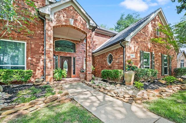 2013 Concord Drive, Flower Mound, TX photo 3