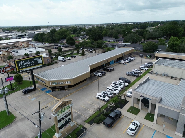 3316 Highway 365, Nederland, TX 77627