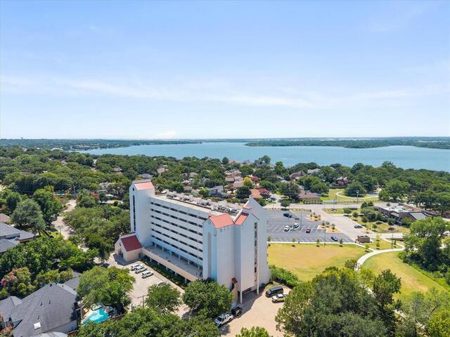 2129 Reflection Bay Drive, Arlington, TX image