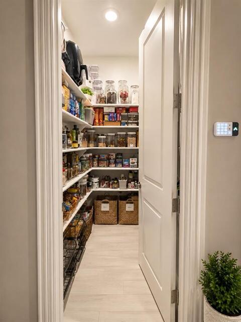 585 Hutchinson, Lane Lewisville, TX photo 7