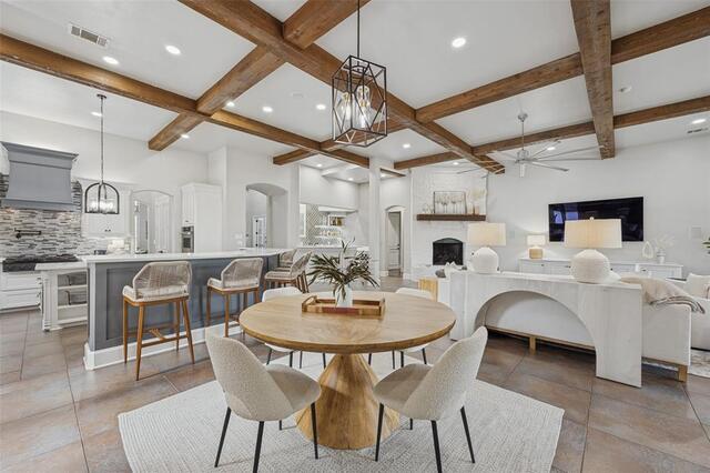 2613 Round Table, Boulevard Lewisville, TX photo 8