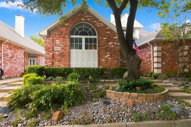 528 Chateau Trail, Arlington, TX image