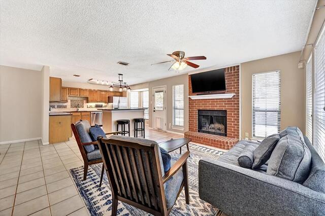 1632 Fuqua Drive, Flower Mound, TX photo 8