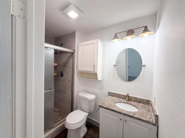 5005 Strickland Avenue, The Colony, TX photo 9