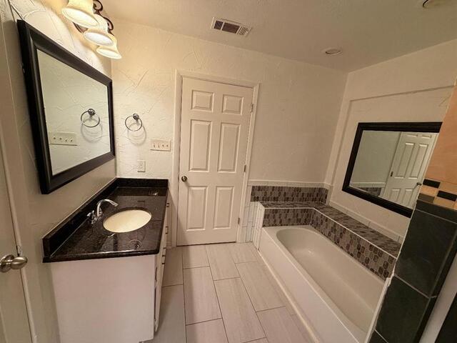 2206 Old Mill, Road Carrollton, TX photo 5