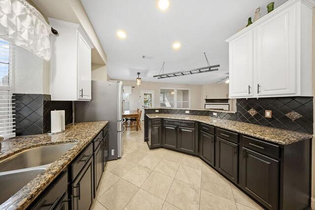 6601 Redwood Lane, The Colony, TX photo 11