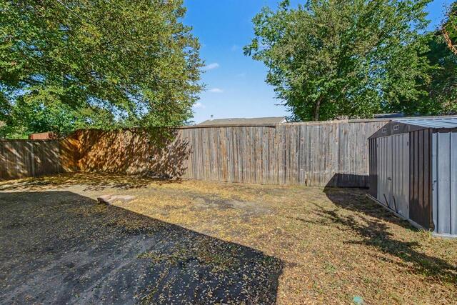 5517 Baker Drive, The Colony, TX photo 22