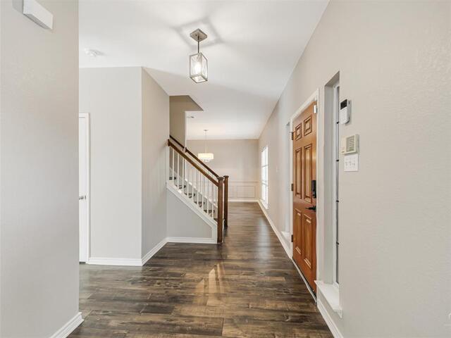 1310 Rosewood, Lane Allen, TX photo 3
