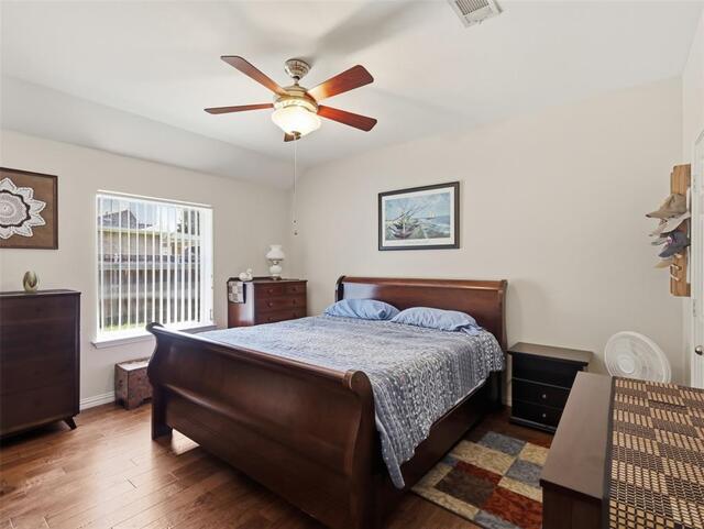 1408 Berne, Lane Lewisville, TX photo 18