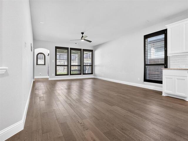 1129 Dame Carol, Way Carrollton, TX photo 14