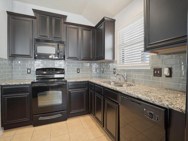 15012 Frisco Ranch Drive, Little Elm, TX photo 10