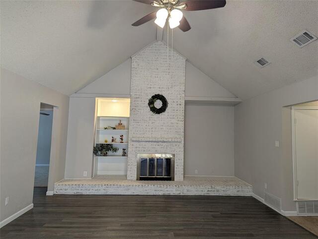 2727 Colonial, Drive Carrollton, TX photo 9