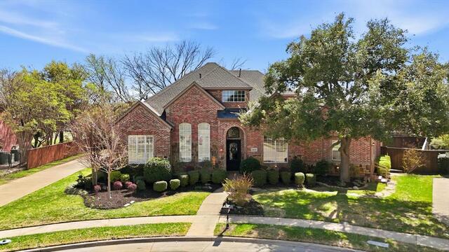 4629 Manor Way, Flower Mound, TX photo 2