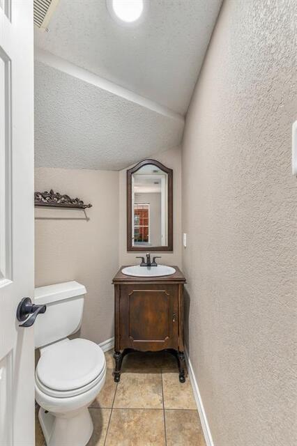 2708 Laurel Hill Drive, Flower Mound, TX photo 11