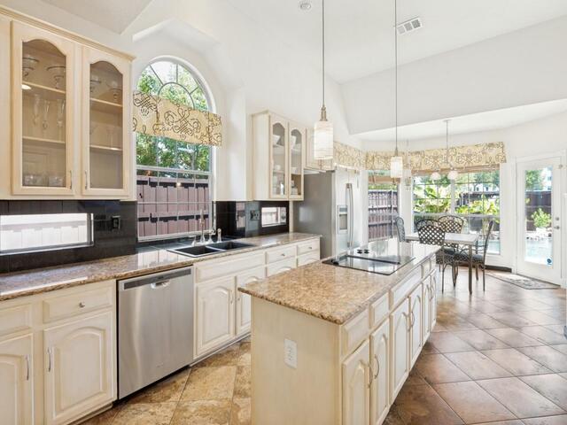 2700 Meadow Hills, Lane Plano, TX photo 11