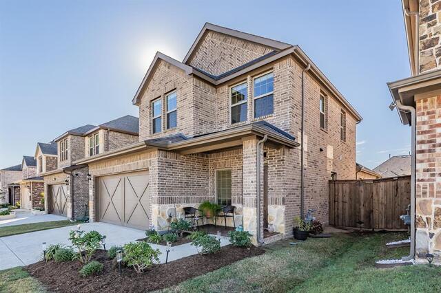 317 Willowmore Drive, Little Elm, TX photo 2