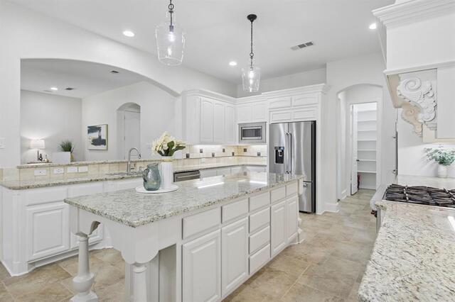 2105 Brandiles, Drive Lewisville, TX photo 8