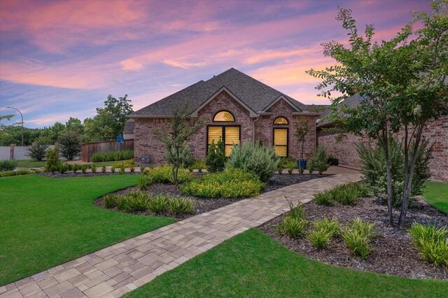 2105 Norwood Lane, Arlington, TX image