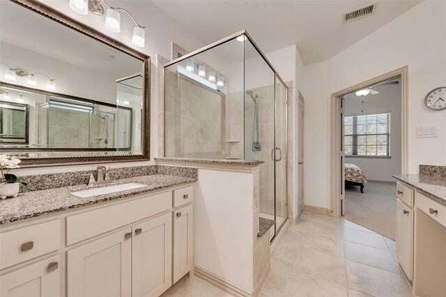 4683 Dozier Road, D Carrollton, TX photo 15