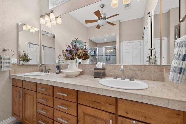 11100 La Jolla, Way Denton, TX photo 22