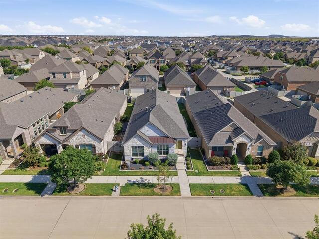 908 Plaza, Lane Argyle, TX photo 35