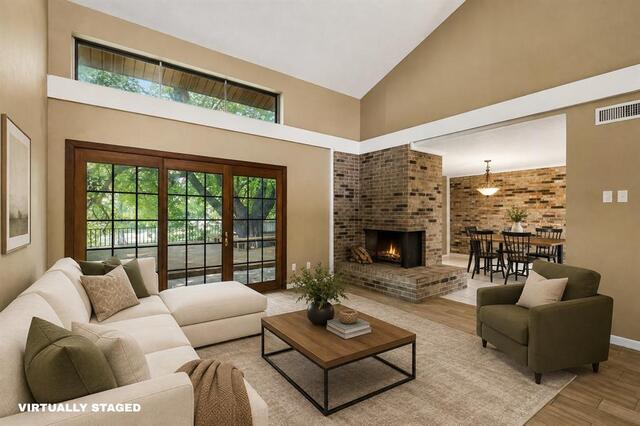 1806 Lakecrest, Court Carrollton, TX photo 8