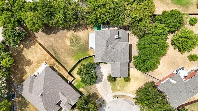 1702 Leander, Court Allen, TX photo 2
