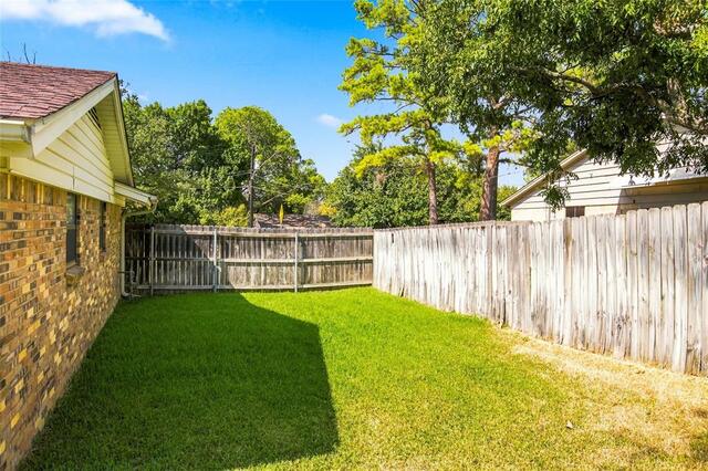 820 E Windsor, Drive Denton, TX photo 32