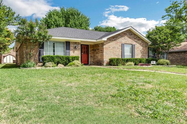 2207 Glen Forest Lane, Plano, TX image