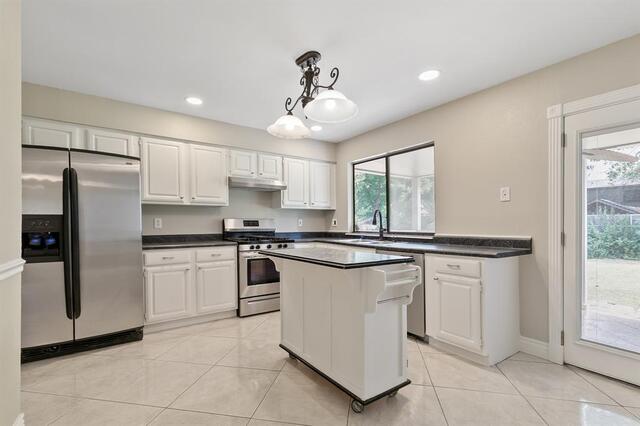 1912 Buckeye Drive, Flower Mound, TX photo 10