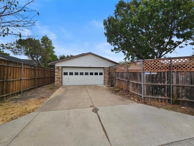 5717 Terry Street, The Colony, TX photo 20