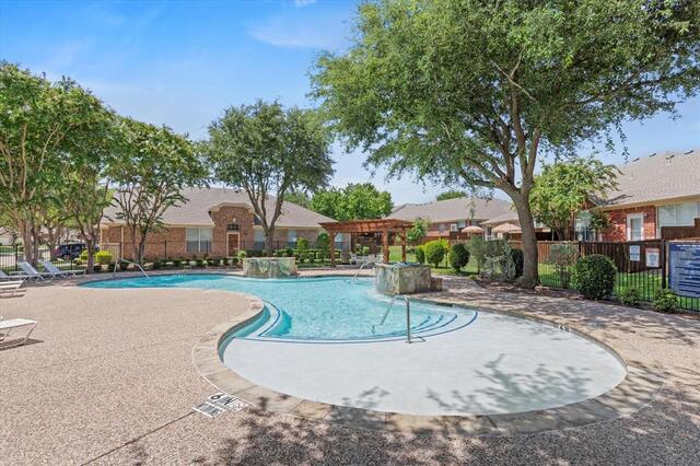 2821 Fordham, Road Plano, TX photo 39
