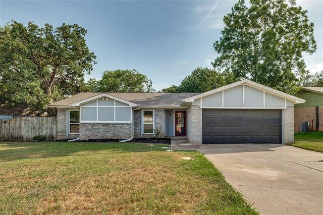 3217 Meadow Wood Lane, Bedford, TX image