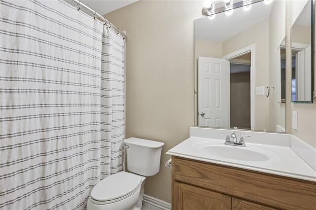 2305, Northway Denton, TX photo 27