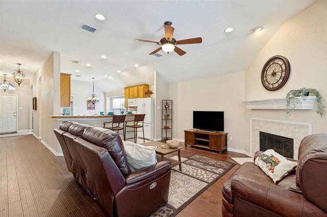 8201 Clear, Bay McKinney, TX photo 3