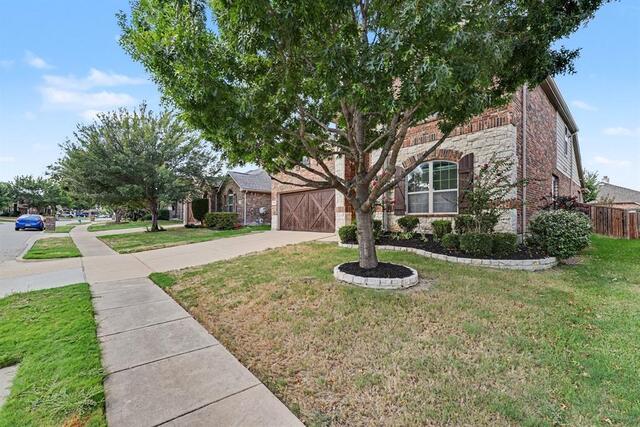 3916 Lands End, Drive McKinney, TX photo 3